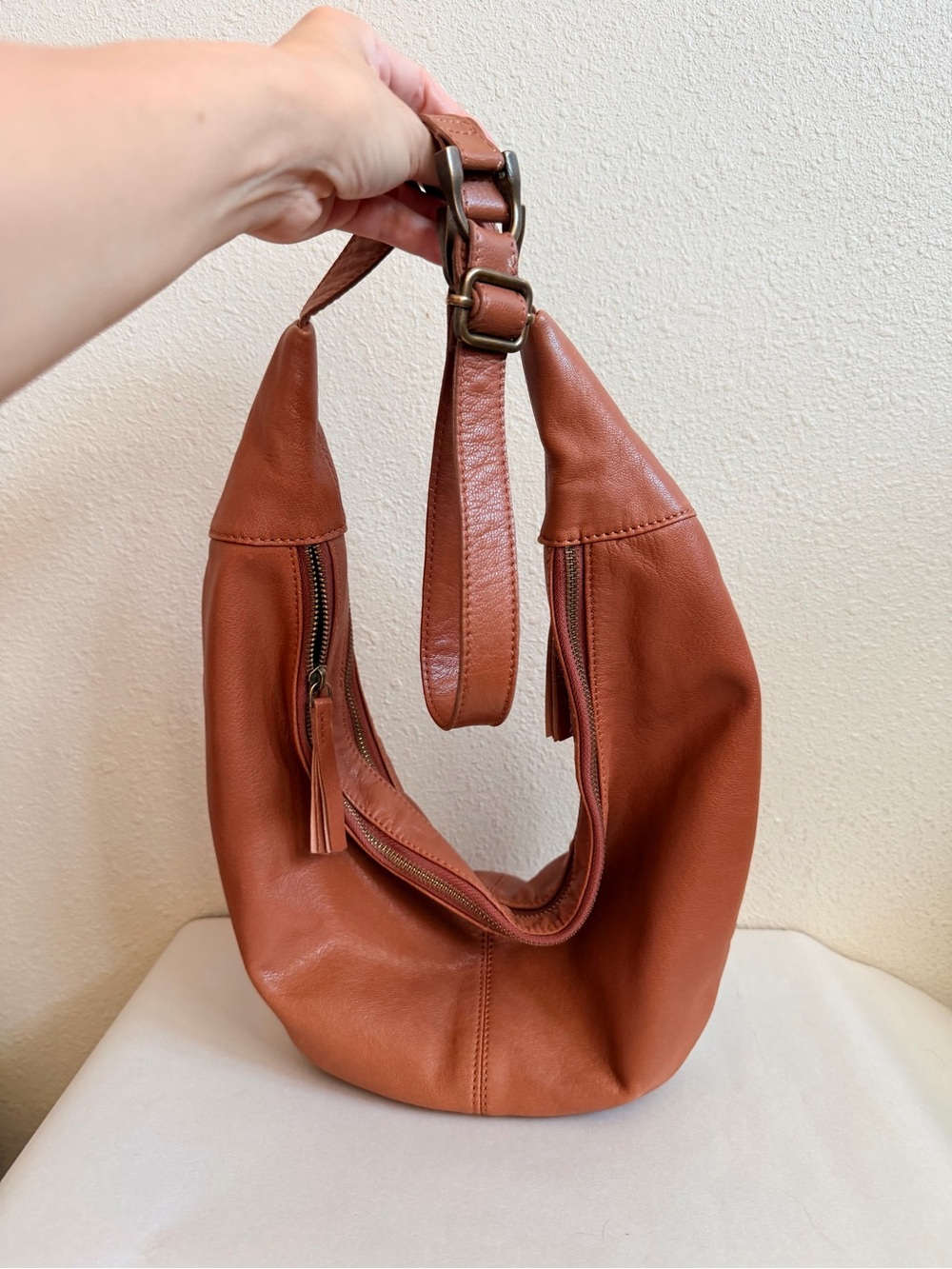 Free People Leather Slouchy Sling Crossbody Bag Brown Shoulder Hobo Purse
